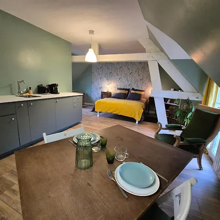 Cozy Couple Retreat In Normandy