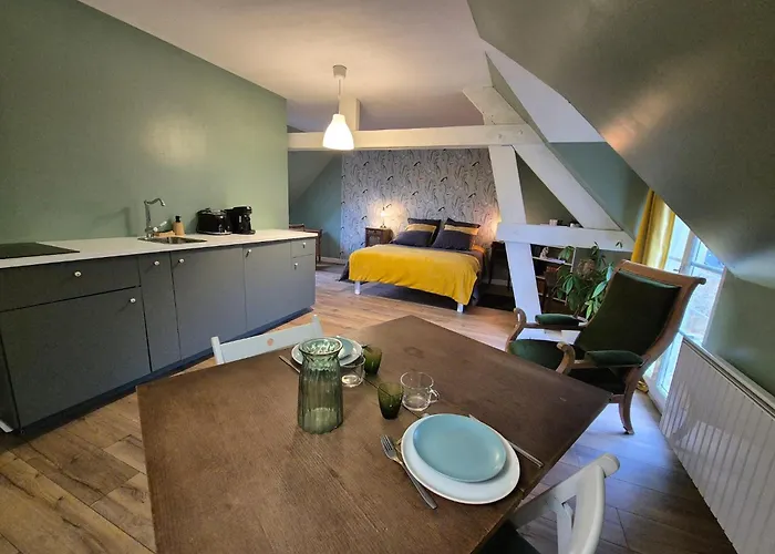 Cozy Couple Retreat In Normandy